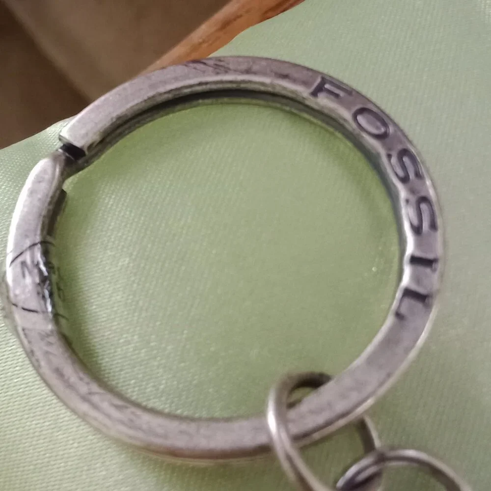 Key Ring Watch Locket - Picture 6 of 6